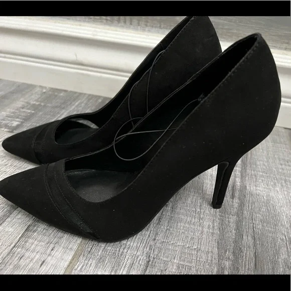Chinese laundry top black pumps